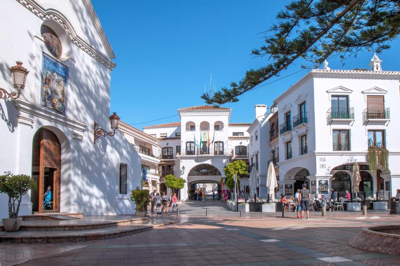 Apto Cerca De La Playa Torrecilla En Nerja, En Almirante Carranza 17 * Nerja